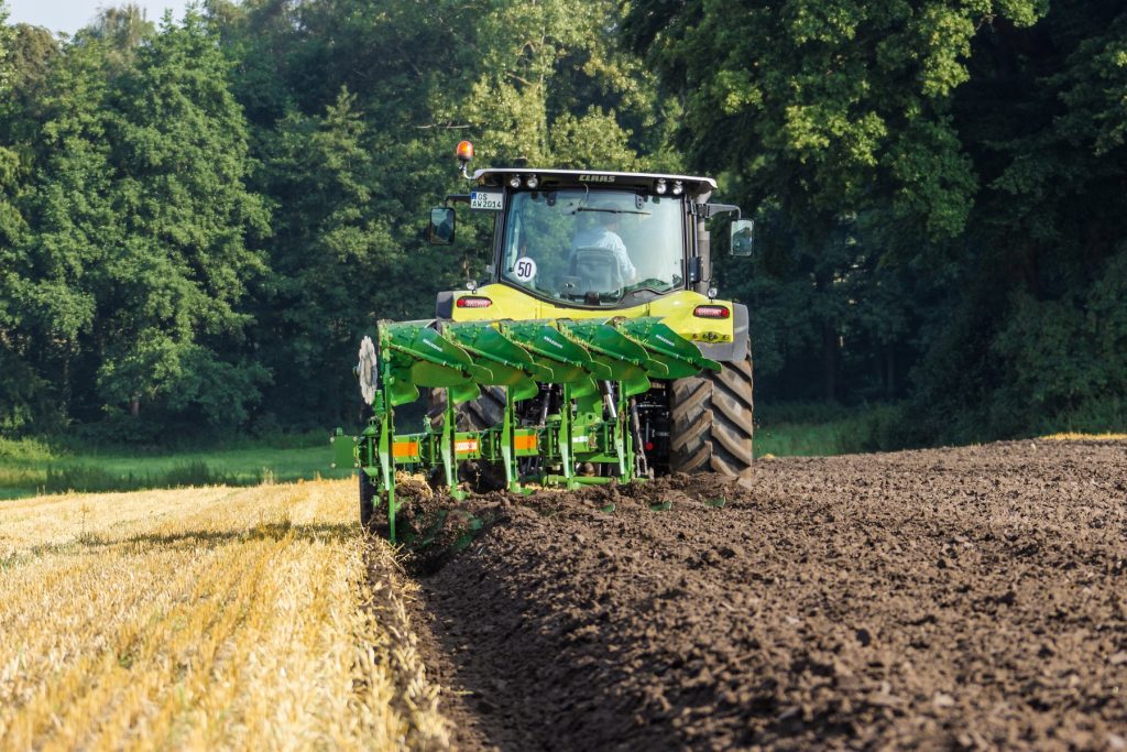 Du silex au drone : une (r)évolution de machines